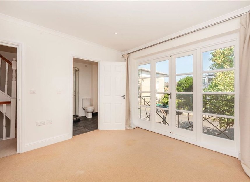 Properties for sale in Rodenhurst Road - SW4 8AB view5