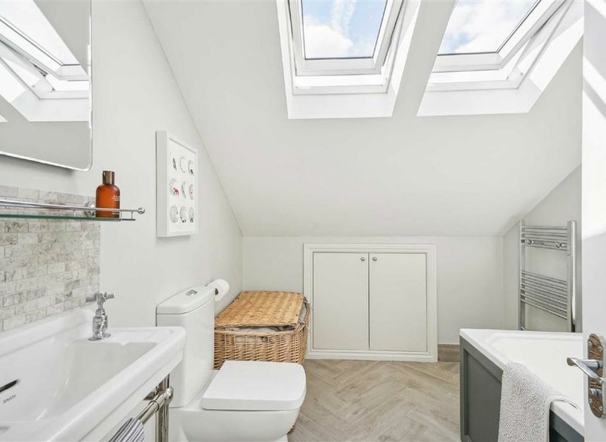 Properties sold in Rosebery Road - SW2 4DQ view11