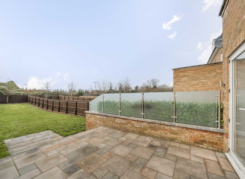 Properties for sale in Rosemont Road - W3 9LY view12