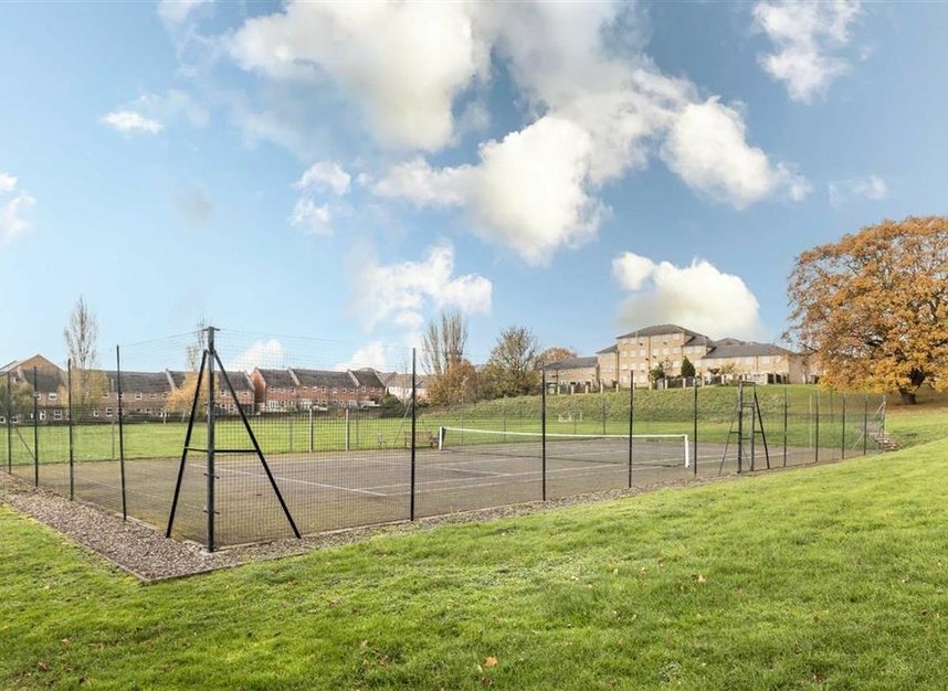 Flat for sale in Royal Herbert Pavilions, London, SE18 (Ref 215453