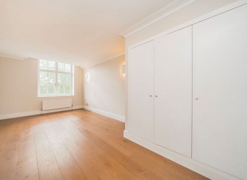 Properties for sale in Russell Square - WC1B 5ER view2