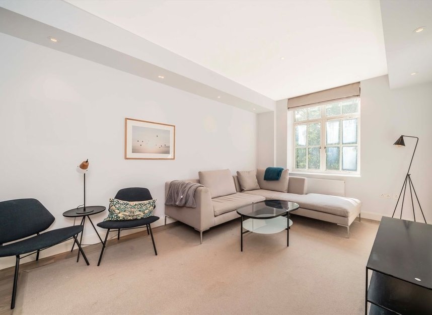 Properties for sale in Russell Square - WC1B 5ER view2