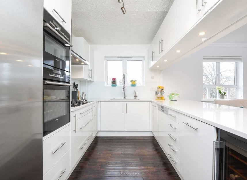 Properties for sale in Samuel Gray Gardens - KT2 5UX view4