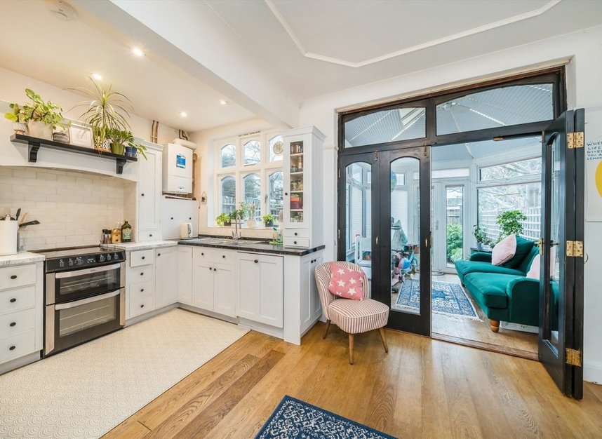 Properties for sale in Sandringham Avenue - SW20 8JY view7