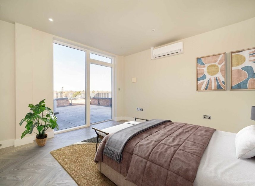 Properties for sale in Sandycombe Road - TW9 2EP view3