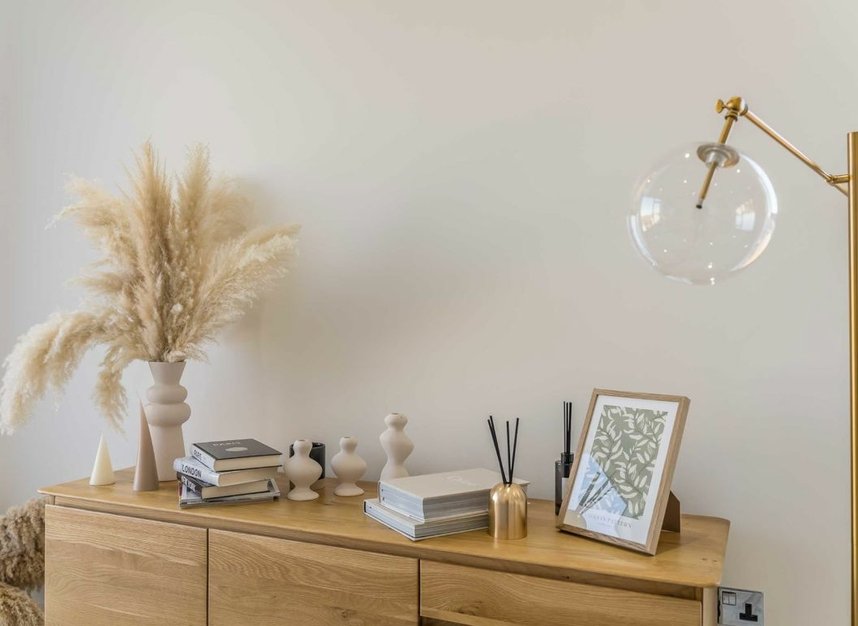 Properties for sale in Sandycombe Road - TW9 2EP view4