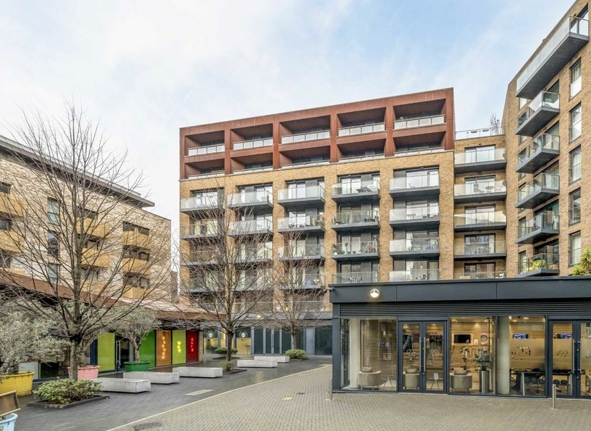 Properties for sale in Seafarer Way - SE16 7DR view1