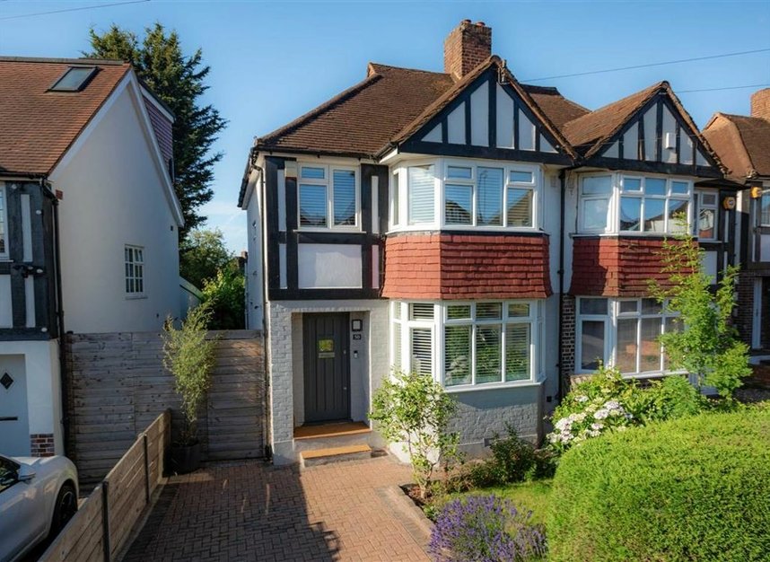 House semidetached for sale in Senlac Road, London, SE12 (Ref 229063