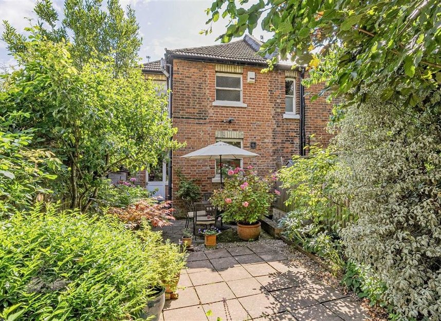 House for sale in Seymour Road, Kingston Upon Thames, KT1 (Ref 216077