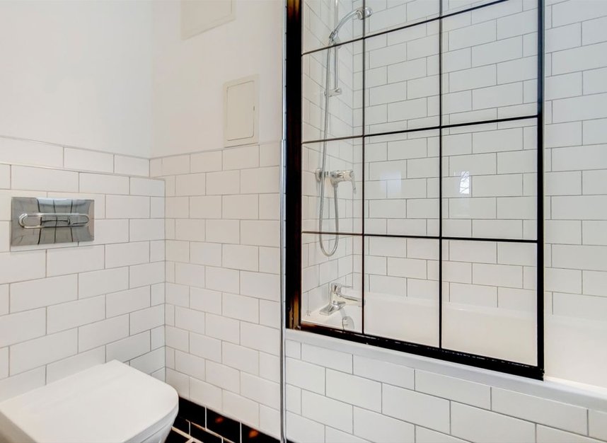 Properties for sale in Shacklewell Lane - E8 2FG view11