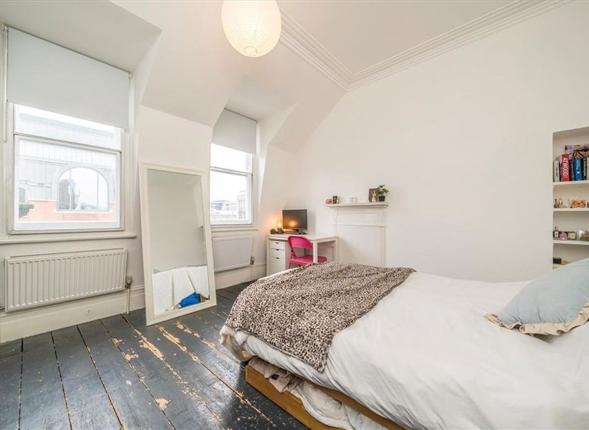 Properties for sale in Shaftesbury Avenue - W1D 5EQ view5