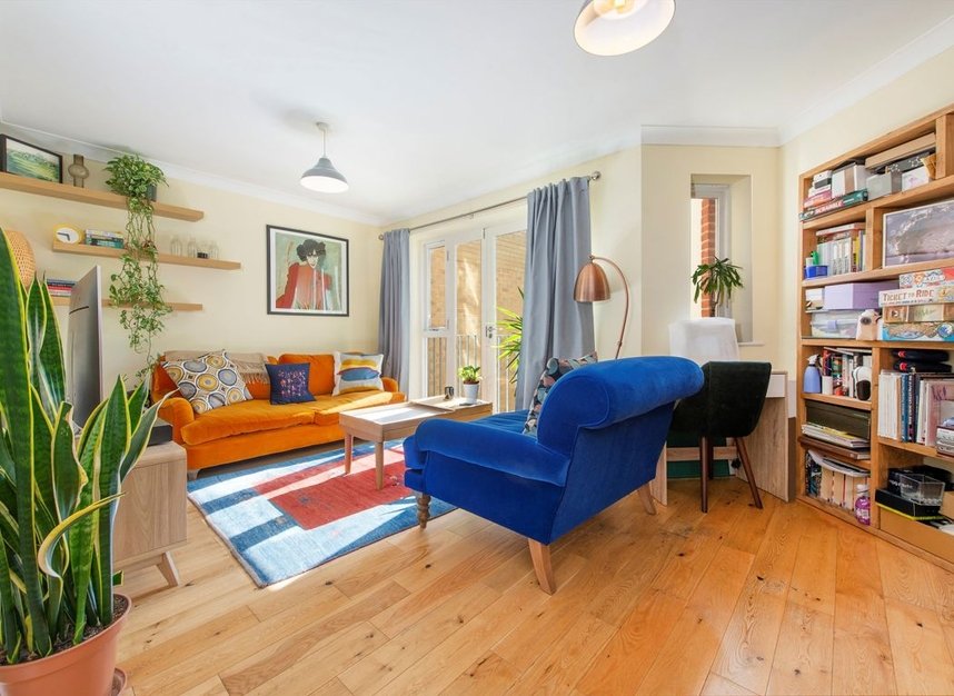 Properties for sale in Shalbourne Square - E9 5JN view5