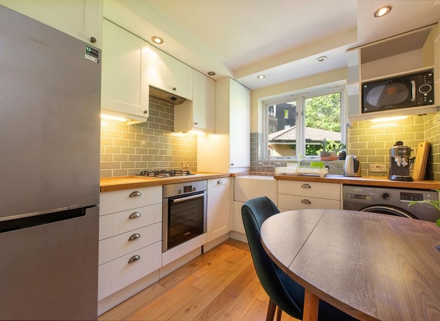Properties for sale in Shalbourne Square - E9 5JN view3