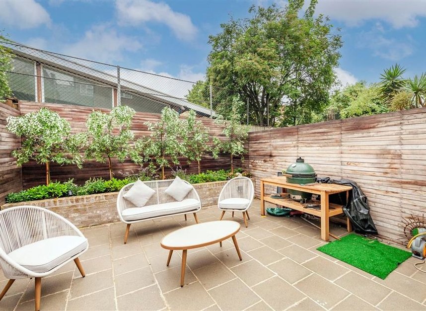 Properties sold in Shandon Road - SW4 9HR view12