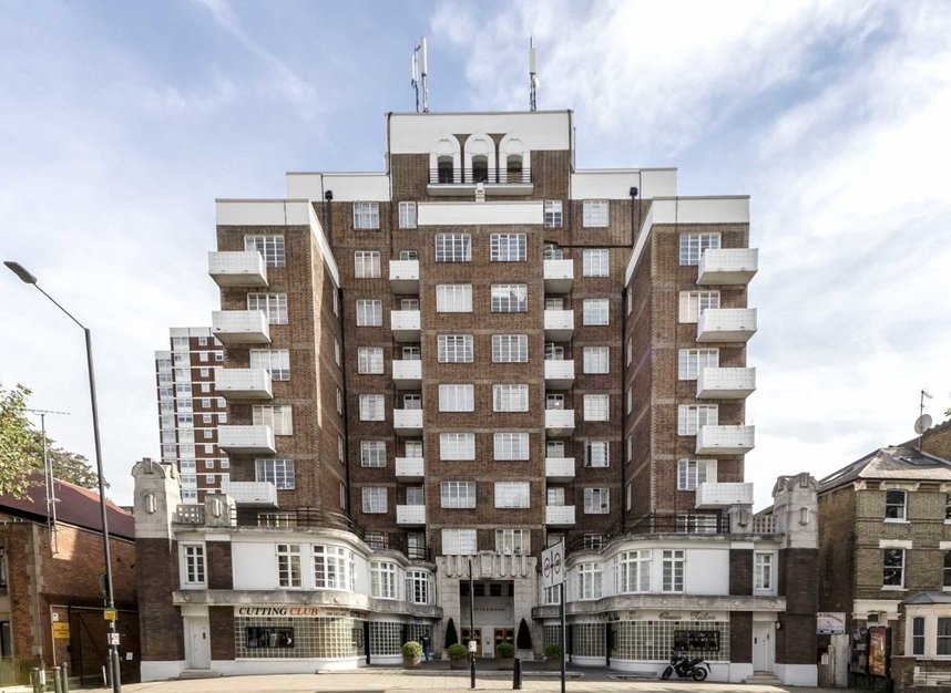 Flat for sale in Shepherds Bush Road, London, W6 (Ref 212279) Dexters