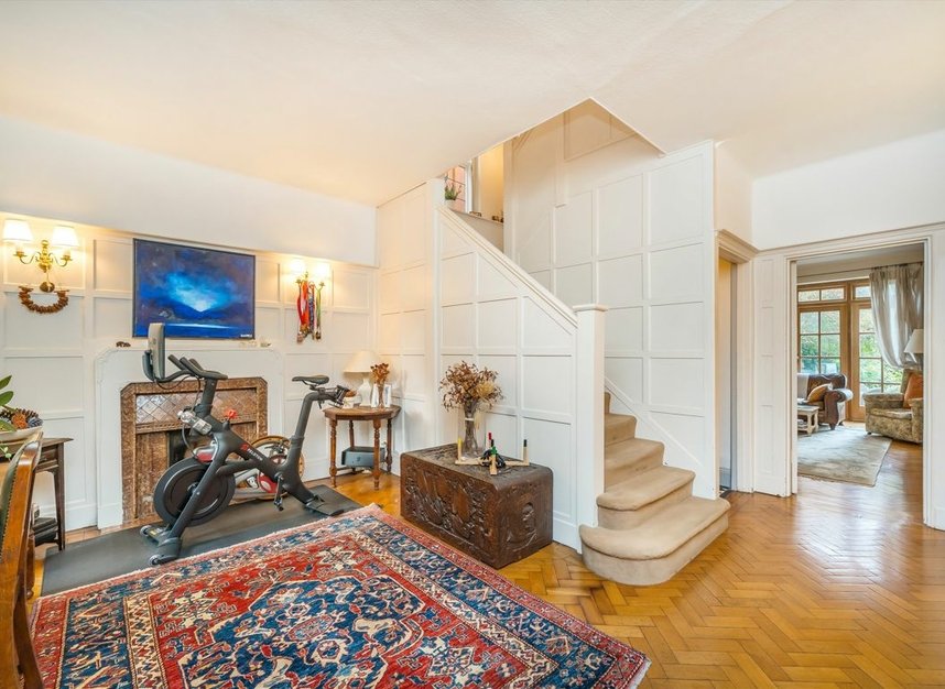 Properties for sale in Shepherds Hill - N6 5RE view9