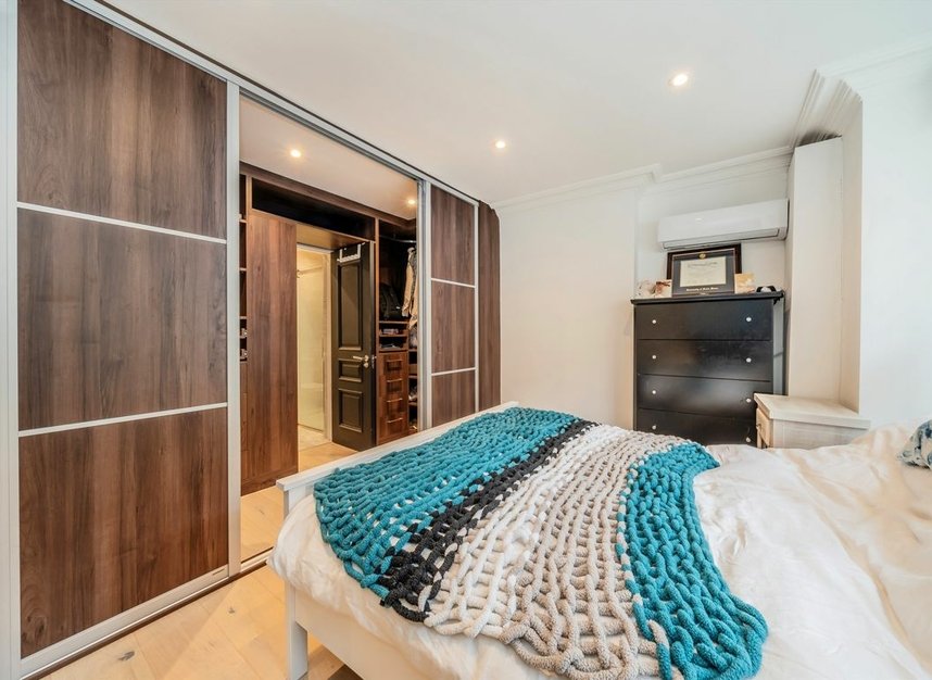 Properties for sale in Shirland Road - W9 2EP view7