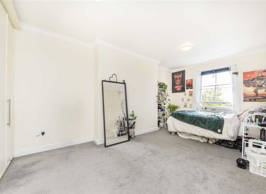 Flat for sale in Shooters Hill Road, London, SE3 (Ref 216574) Dexters