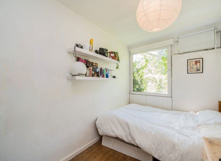 Properties for sale in Shrubland Road - E8 4NN view6