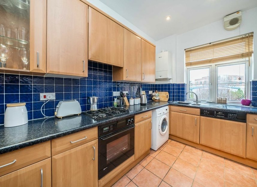 Properties for sale in Sigrist Square - KT2 6JY view3