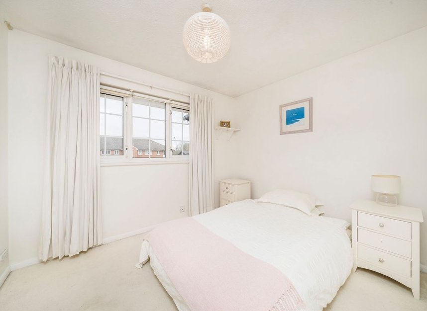 Properties for sale in Sigrist Square - KT2 6JY view5