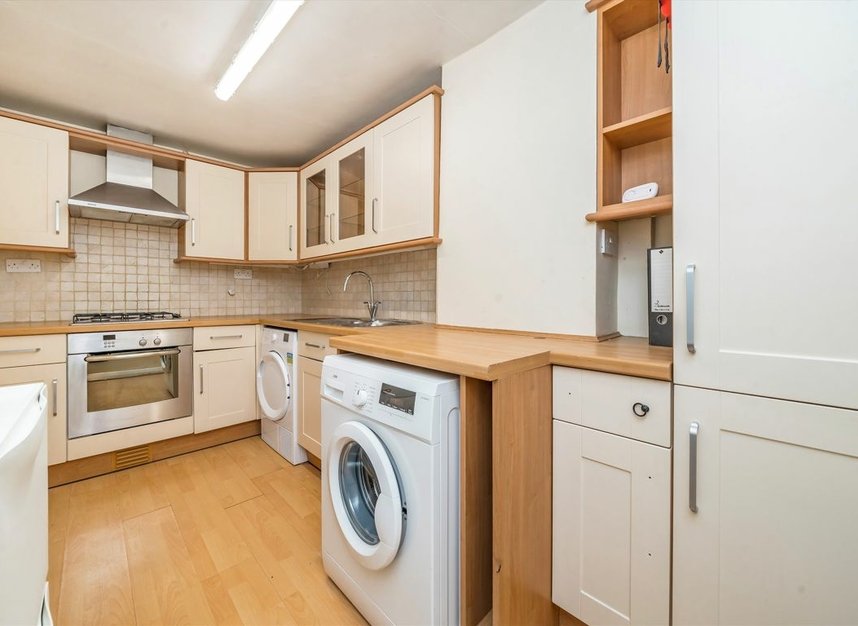 Properties for sale in Sinclair Road - W14 0NS view6