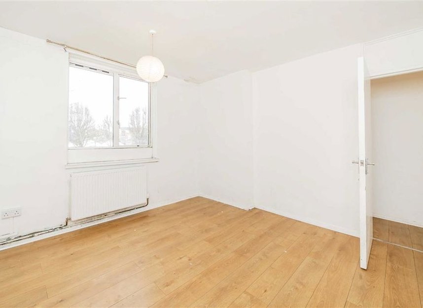 Properties for sale in Smithy Street - E1 3HW view5