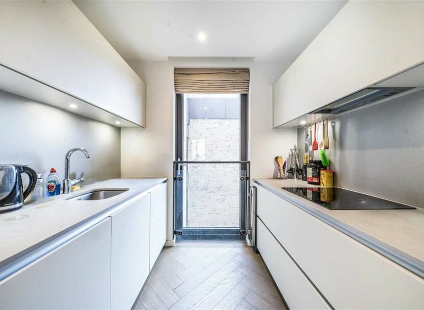 Properties for sale in Snowsfields - SE1 3SU view4