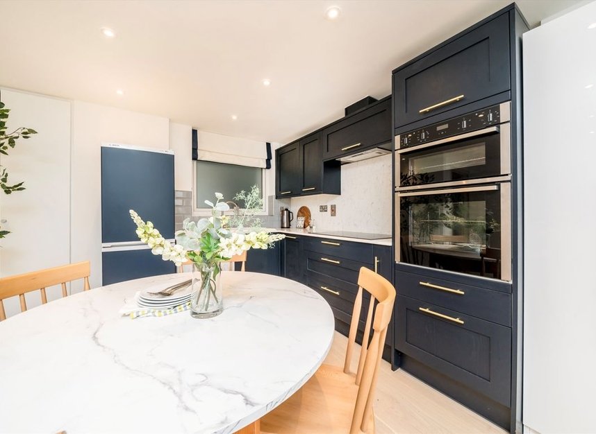 Properties for sale in Southampton Row - WC1B 4BJ view5