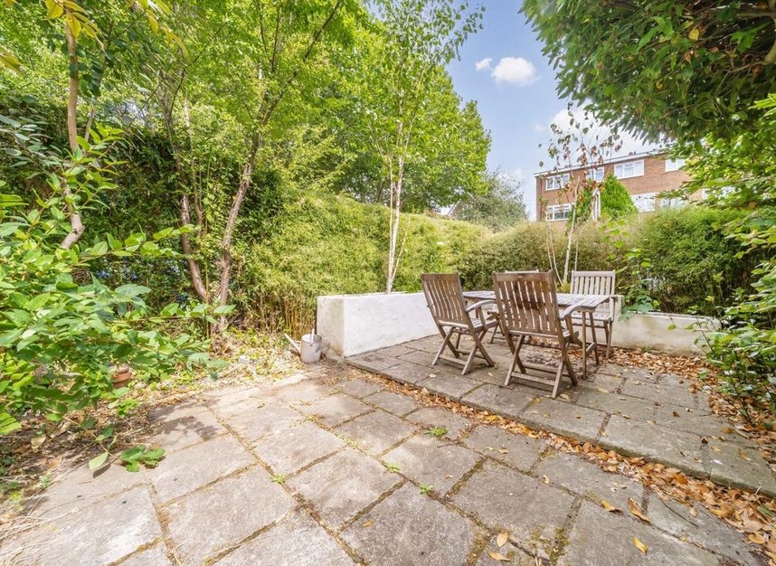 Properties for sale in Spencer Road - W4 3SS view5