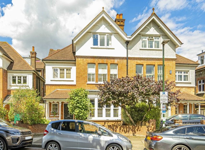 Spring Grove Road, Richmond, TW10