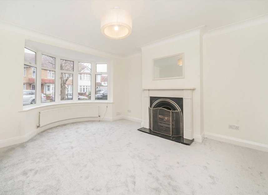 Properties for sale in Springvale Avenue - TW8 9QH view3