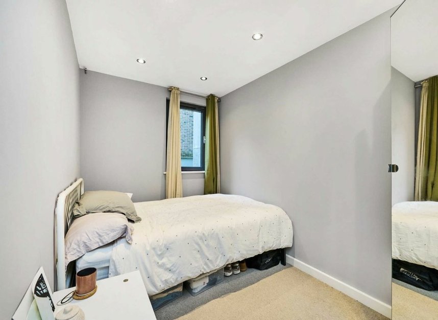 Properties sold in Spurstowe Terrace - E8 1FD view4
