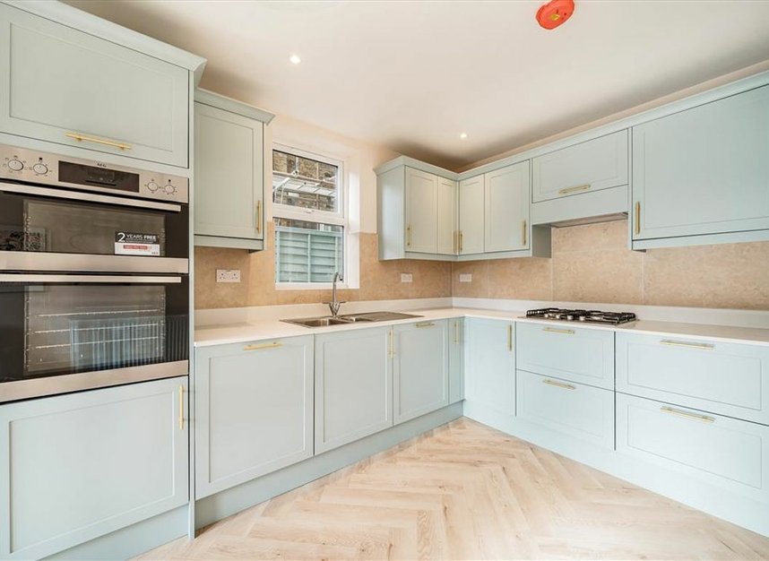 Properties for sale in St. Asaph Road - SE4 2EL view6
