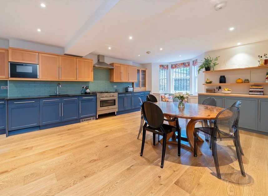 Properties sold in St. Georges Avenue - N7 0AH view6