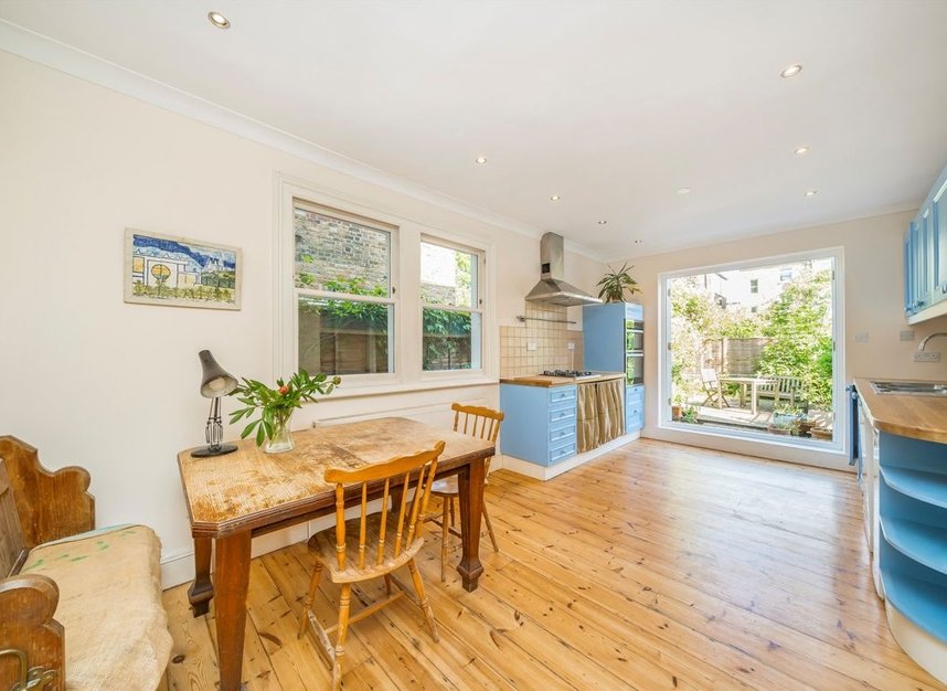 Properties for sale in St. Georges Avenue - N7 0AH view3