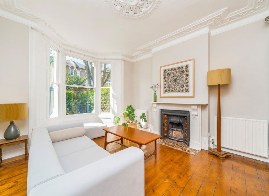 Properties for sale in St. Georges Avenue - N7 0AH view2