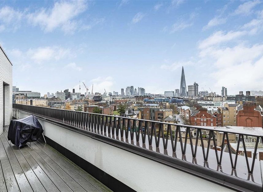 Properties for sale in St. Georges Circus - SE1 8EH view2