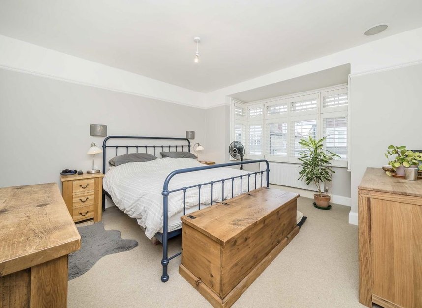 Properties for sale in St. James's Avenue - TW12 1HH view5