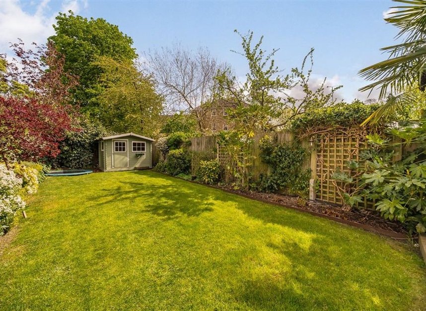 Properties for sale in St. Margarets Road - SE4 1YL view3