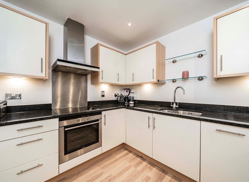 Properties for sale in St. Marychurch Street - SE16 4AB view4