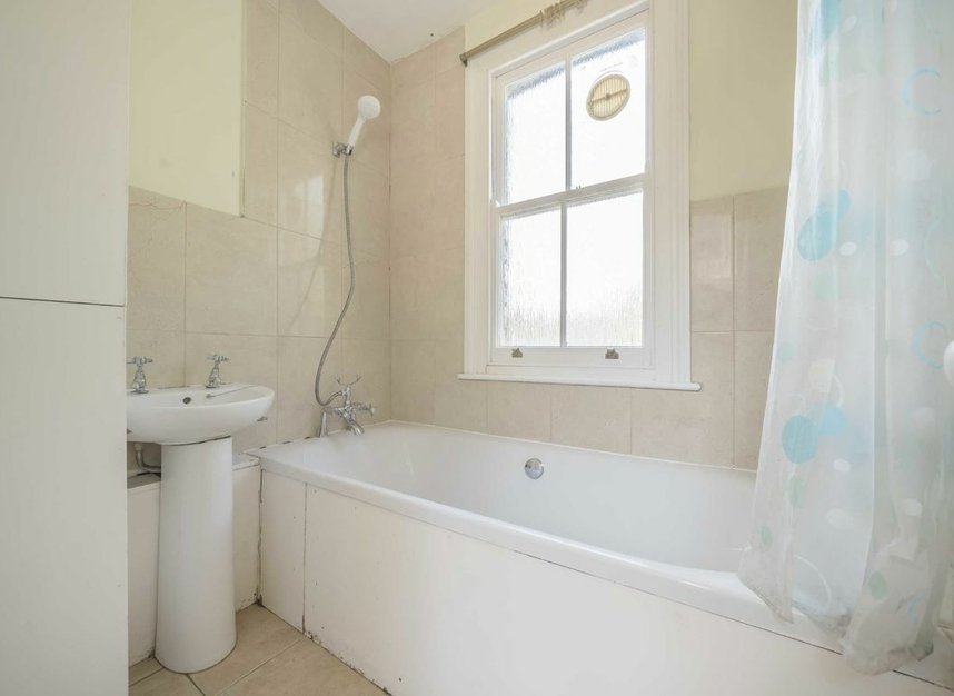 Properties for sale in St. Stephens Road - W13 8HB view7
