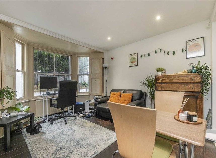 House for sale in St. Stephens Terrace, London, SW8 (Ref 219666) Dexters