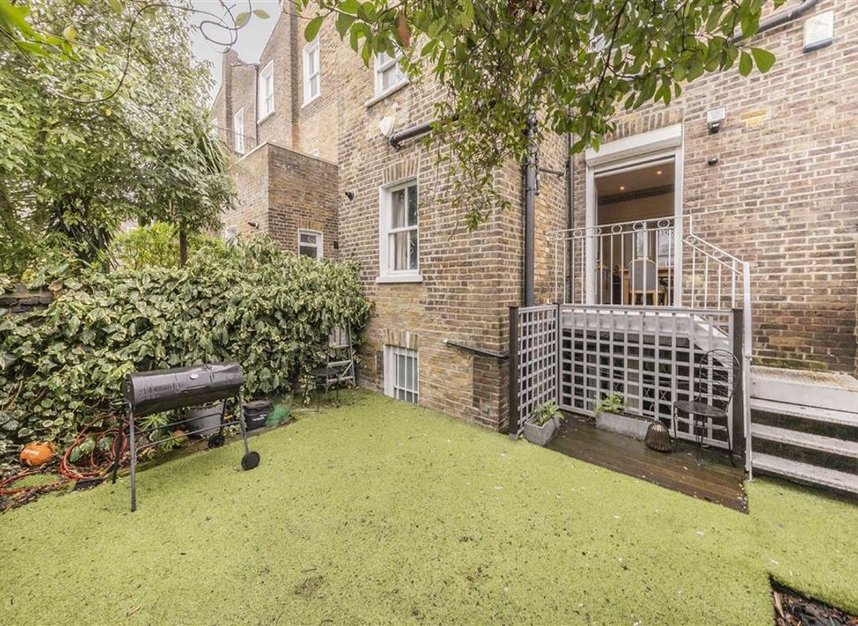 House for sale in St. Stephens Terrace, London, SW8 (Ref 219666) Dexters