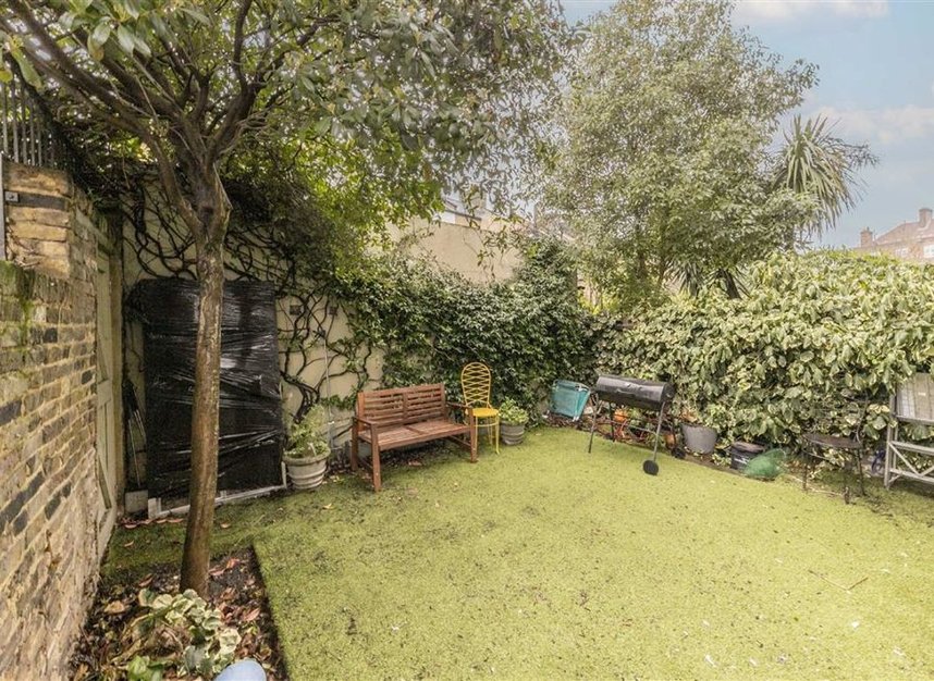 House for sale in St. Stephens Terrace, London, SW8 (Ref 219666) Dexters