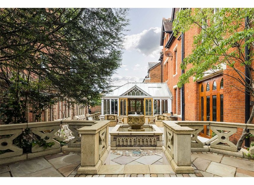 Properties for sale in Stamford Brook Road - W6 0XH view16