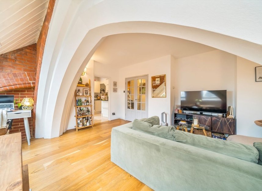 Properties for sale in Stamford Brook Road - W6 0XP view5