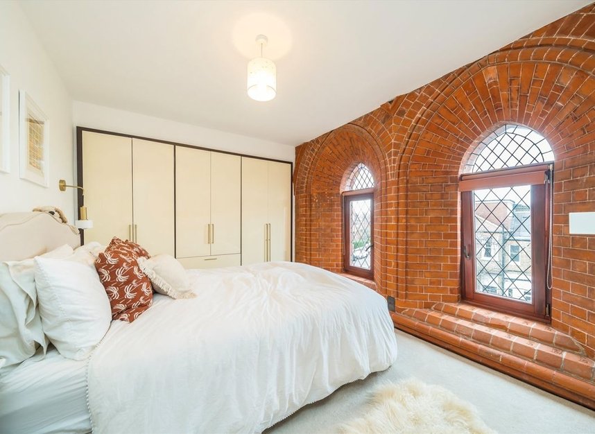 Properties for sale in Stamford Brook Road - W6 0XP view2