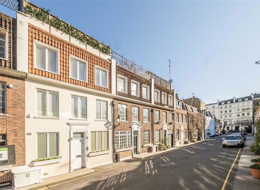Properties for sale in Stanhope Mews East - SW7 5QT view1