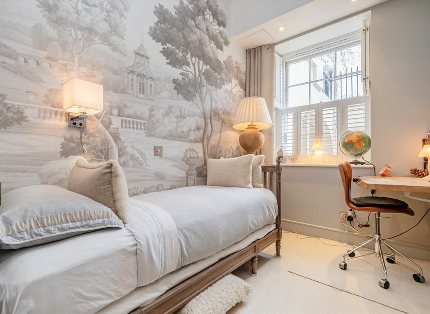 Properties for sale in Stanhope Terrace - W2 2UA view8